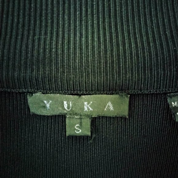 SOLD   Yuka Black knit zip front Cardigan Jacket - Picture 3 of 6